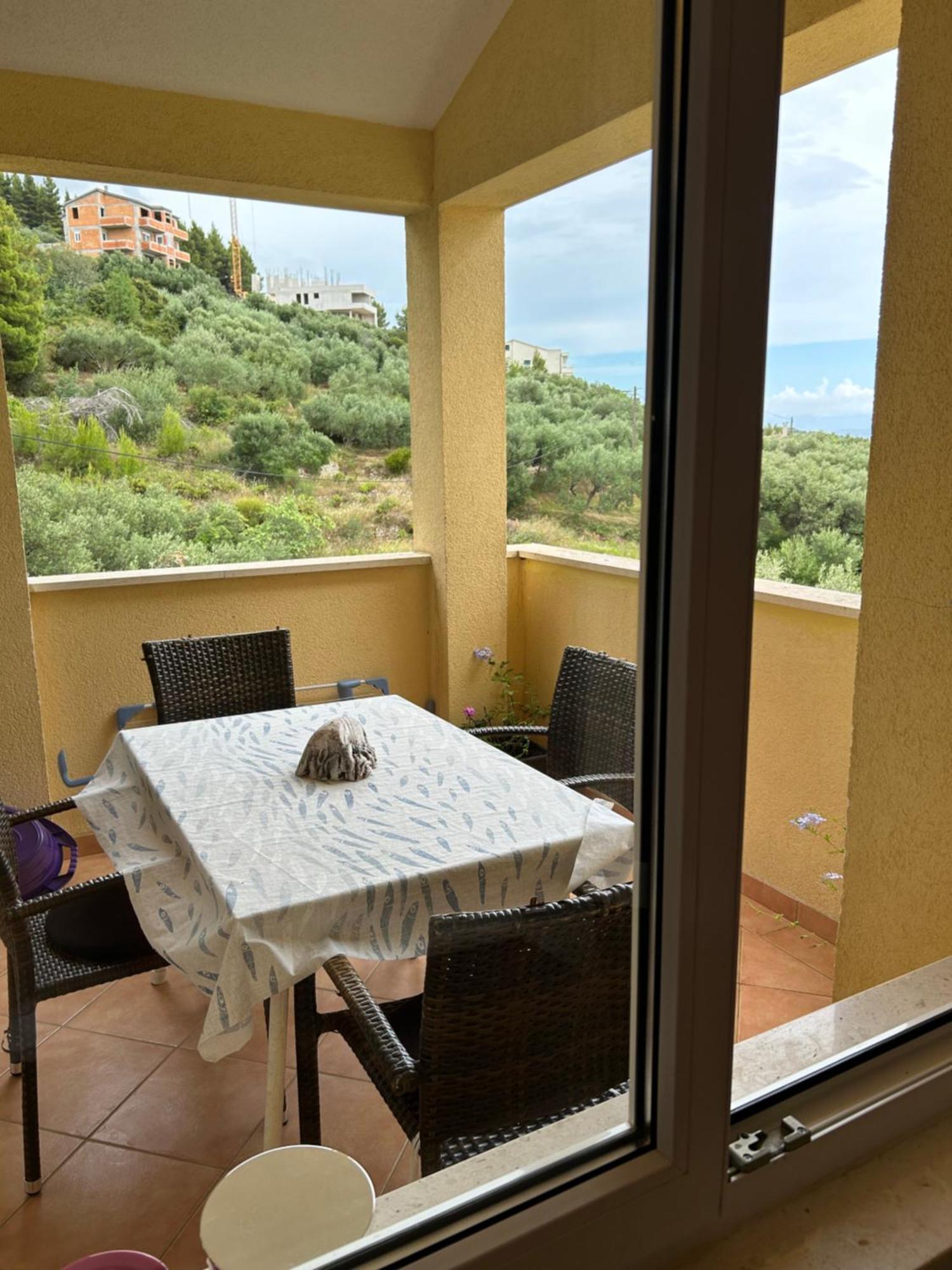 Apartment Mileta Makarska Eksteriør bilde